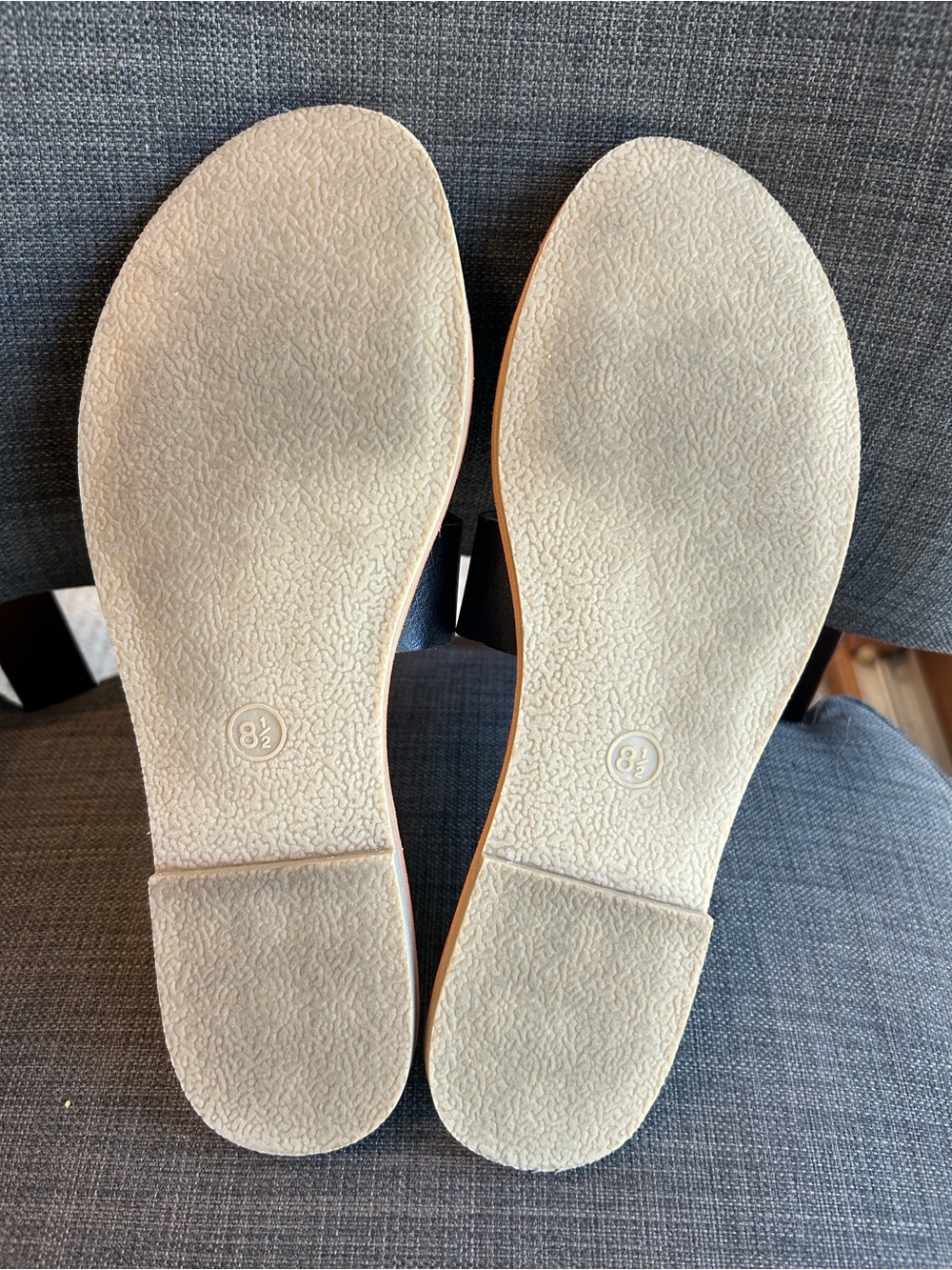 Universal Thread Jenny Faux Leather Slide Sandals in Black Size 8.5 - Picture 4 of 4